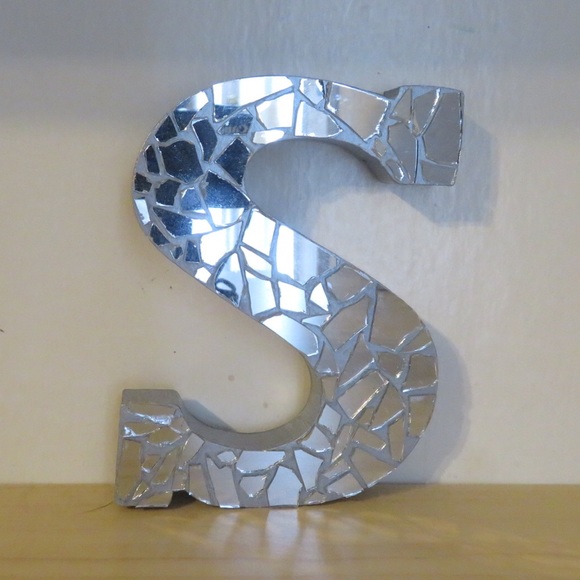 4 3/4 in. wooden letters - Picture 2 of 4